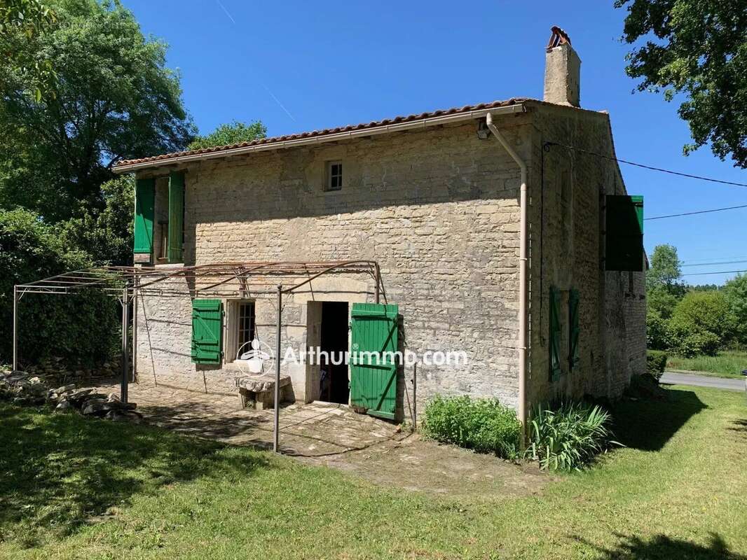 Maison à CHIZE