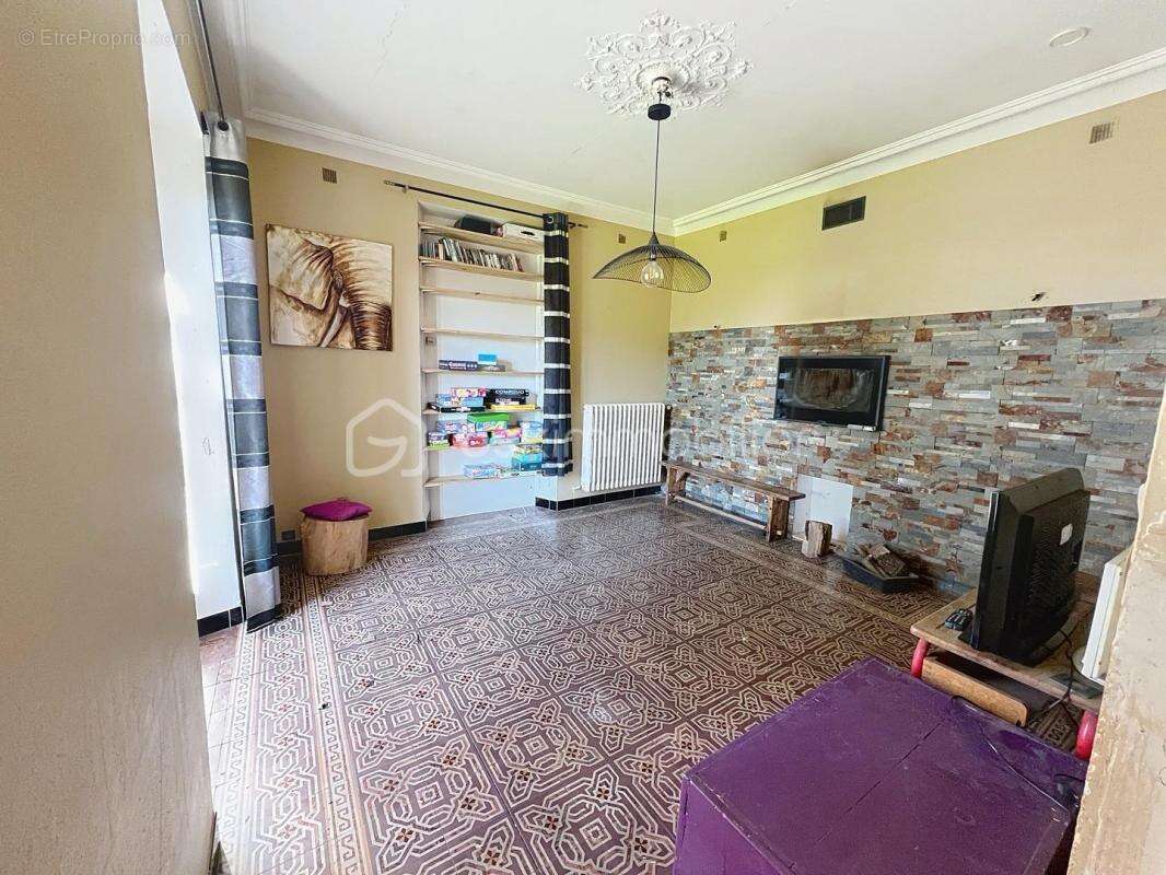 Authentique mas en pierre de 150 m² avec dépendances et cour privée - photo 13