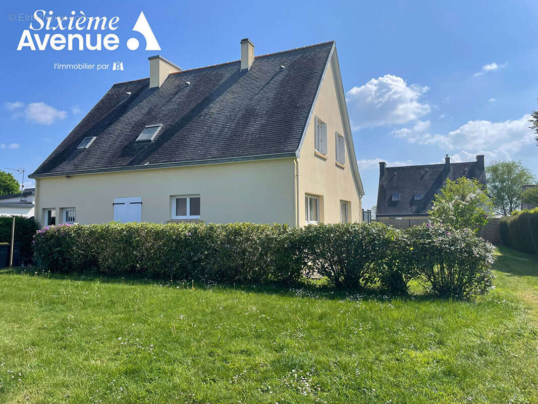 Maison à PLEUVEN