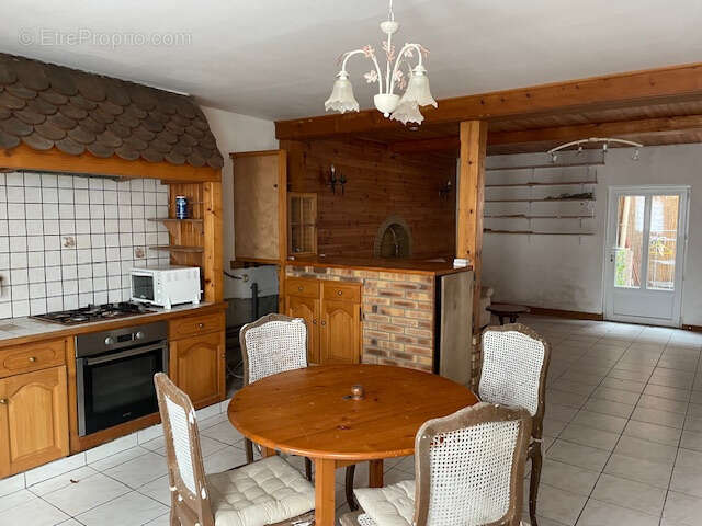 Maison à VERDUN-SUR-LE-DOUBS