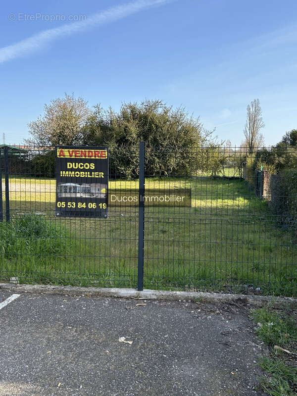 Commerce à MARMANDE