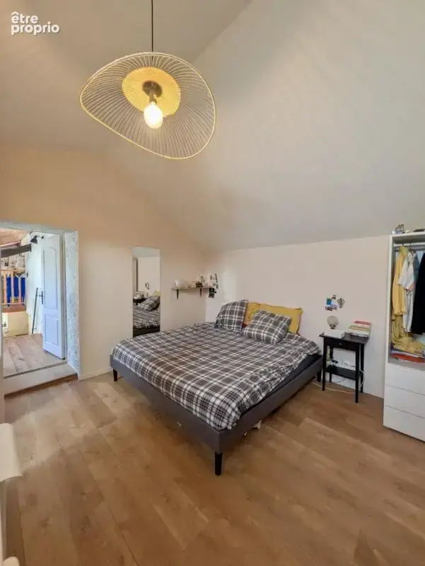 Maison de caractère 85 m2  Pierre & poutres  Jardin arboré - photo 6