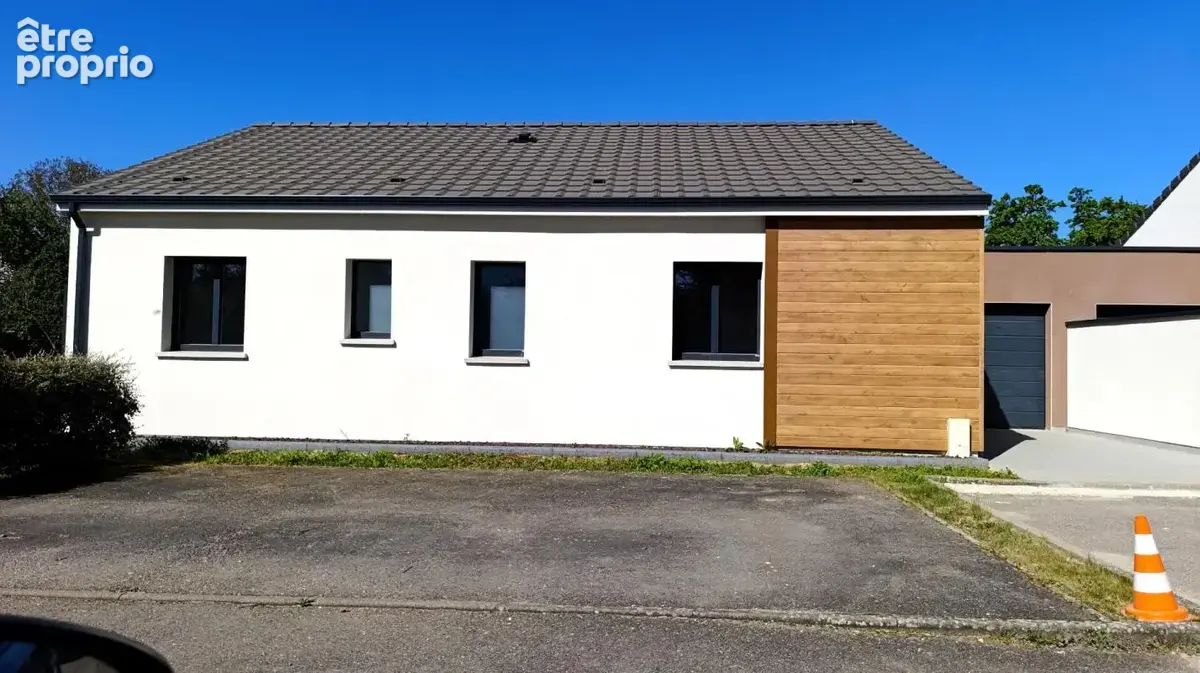 Maison à EUVILLE