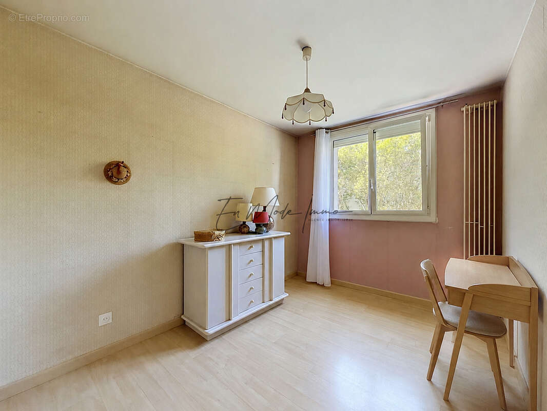 Appartement 3 Pièces de 69,14 m2 avec balcon Sud, parking et cave - photo 9