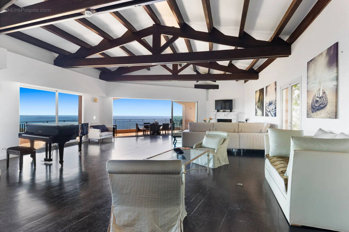 Maison 596 m² à Theoule-Sur-Mer  - photo 2