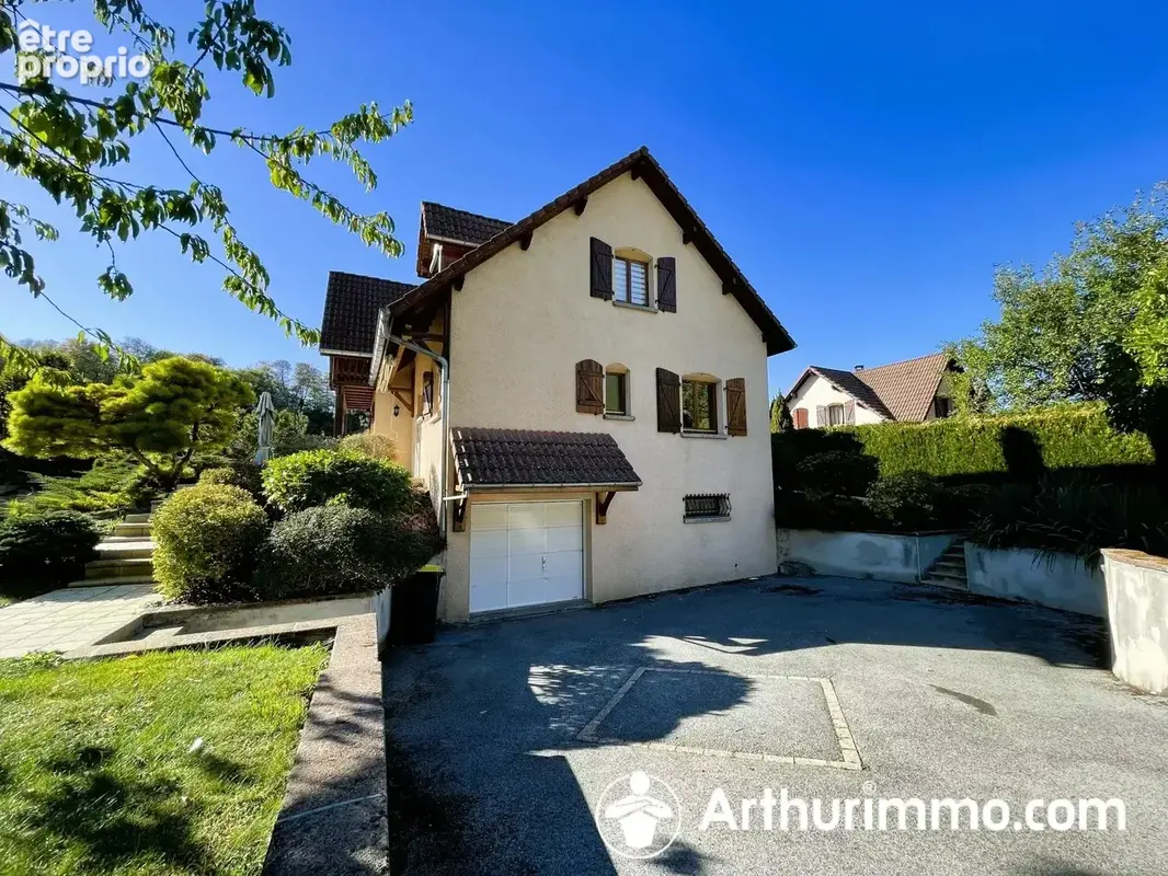 Maison familiale, 4 chambres, sous sol, terrain 14ares, sans travaux. - photo 13