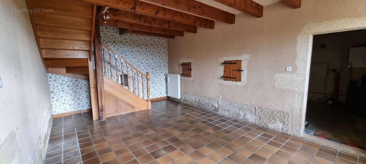 Maison à SAINT-VINCENT-BRAGNY