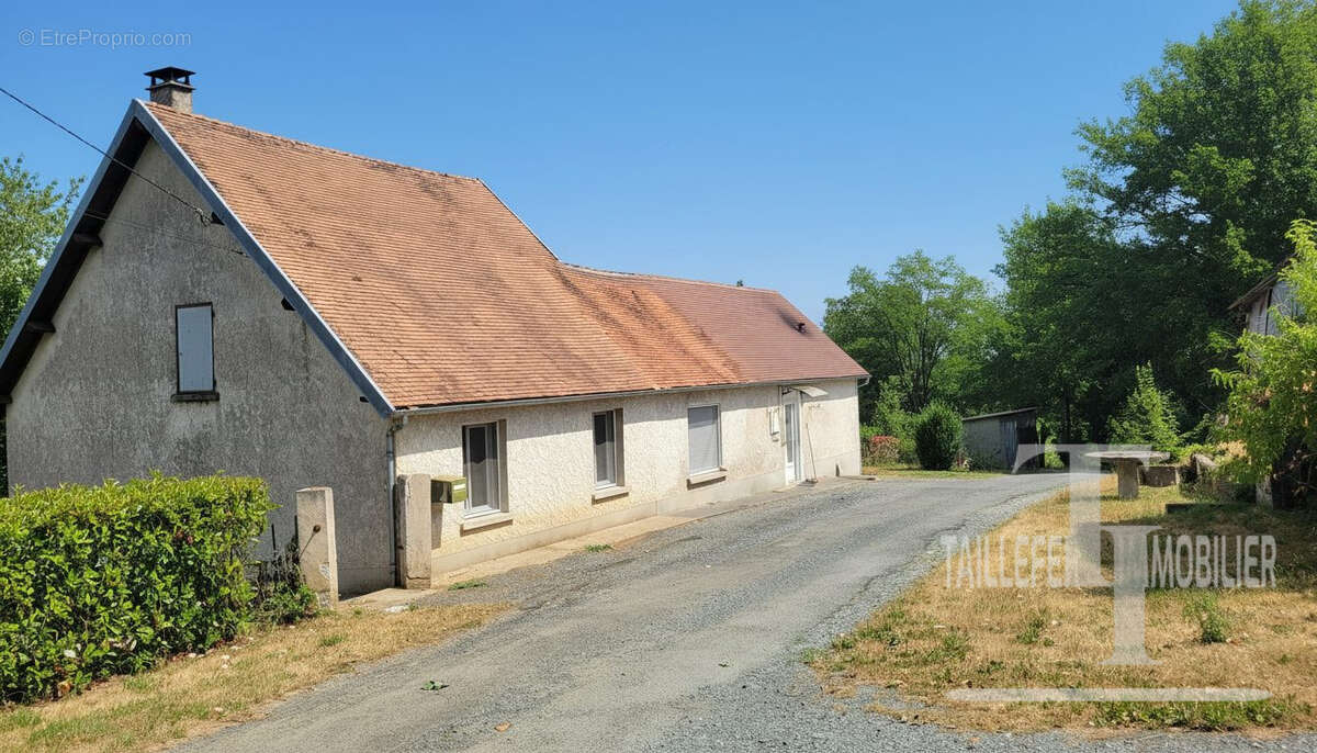 Maison 106 m² à Sarlande  - photo 3