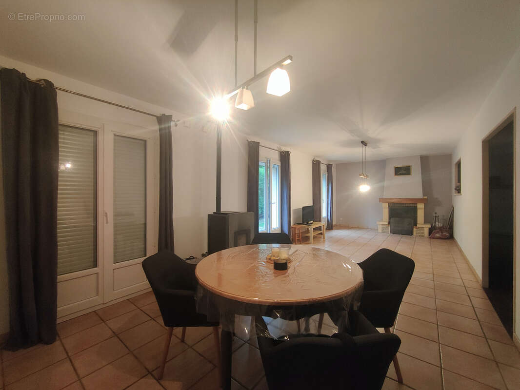 Maison à CHAUMONT-EN-VEXIN