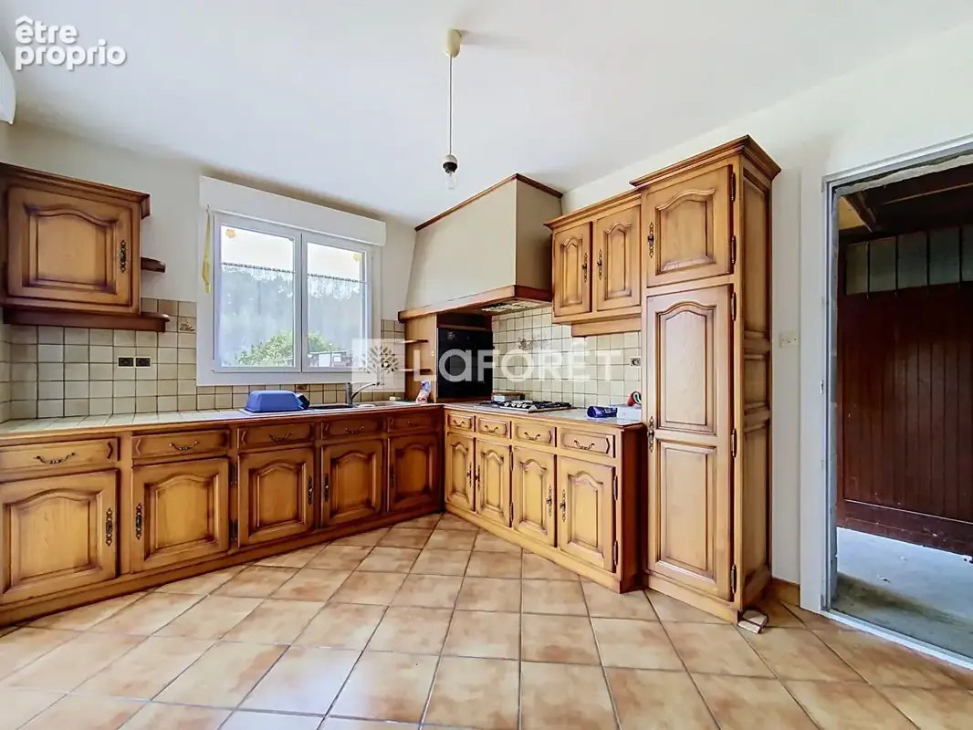 Maison Cholet 5 pièce(s) 113 m2 - photo 2