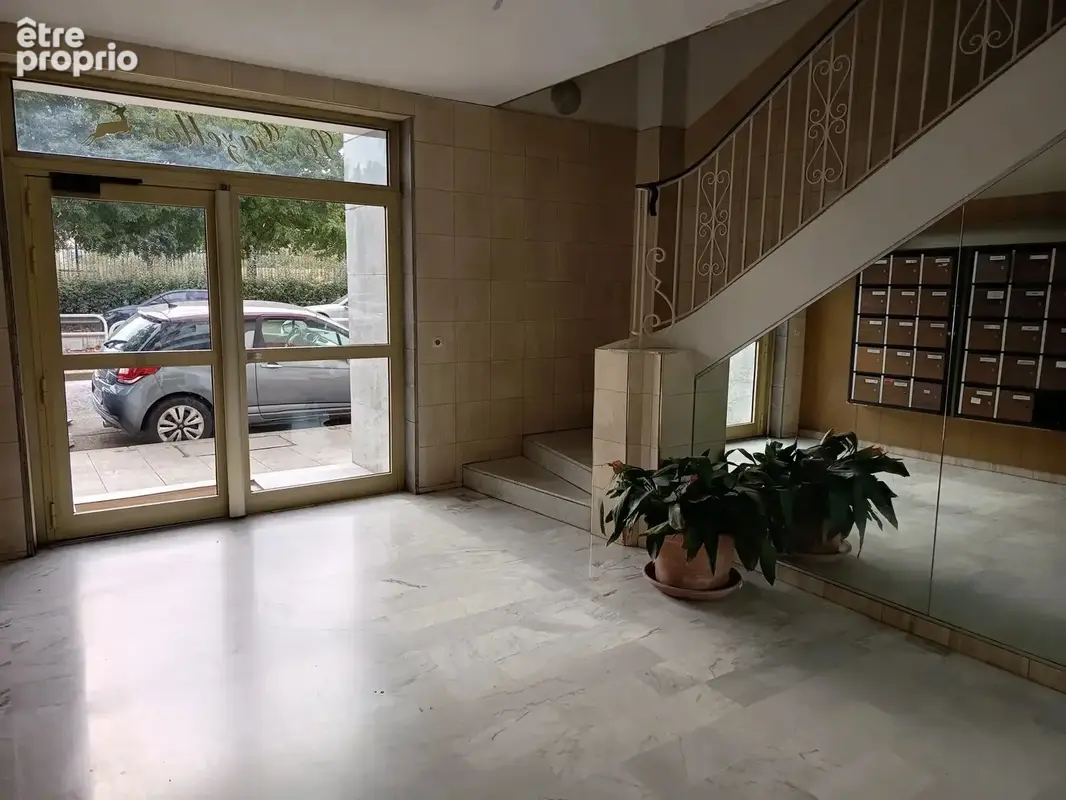 Appartement 3 pièces 68 m² · à Nice · 68,2 m² · 159 000 €