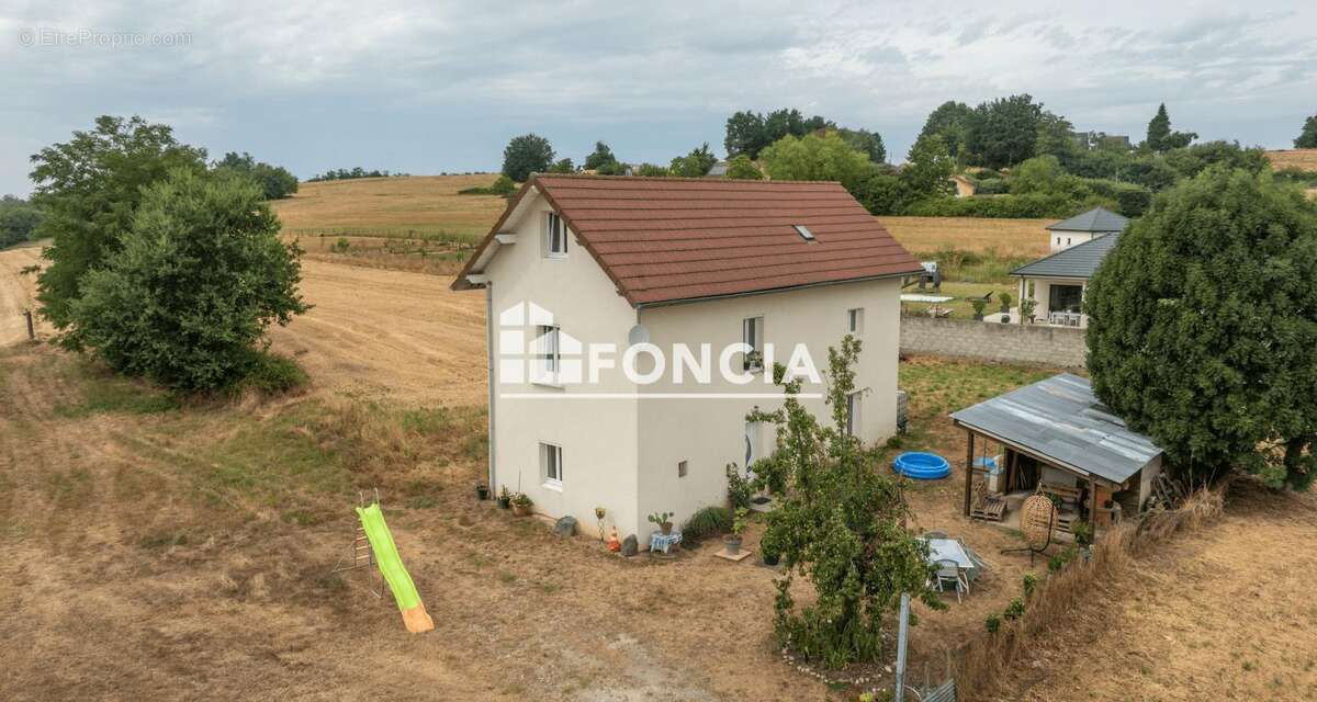 FONCIA - Maison familiale 4 pièces de 122 m2 - photo 2