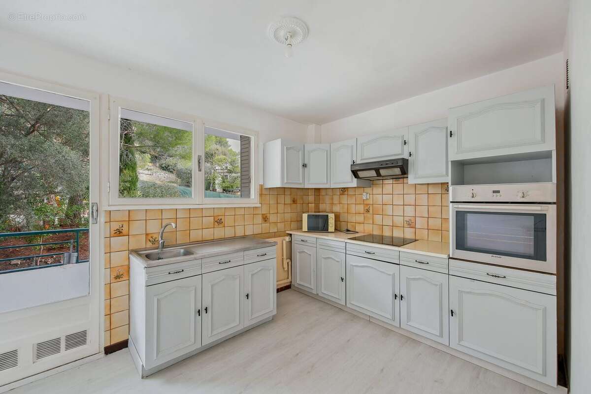 Appartement à LA GARDE