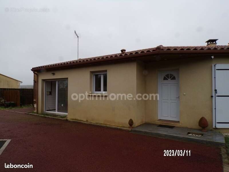  Maison de plain-pied 105 m² – 3 chambres + bureau – Terrain clos de 700 m² – Roullet-Saint-Estèphe - photo 7