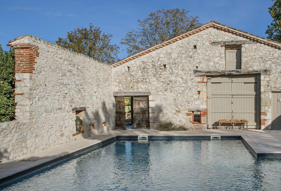 Maison à SAVIGNAC-SUR-LEYZE