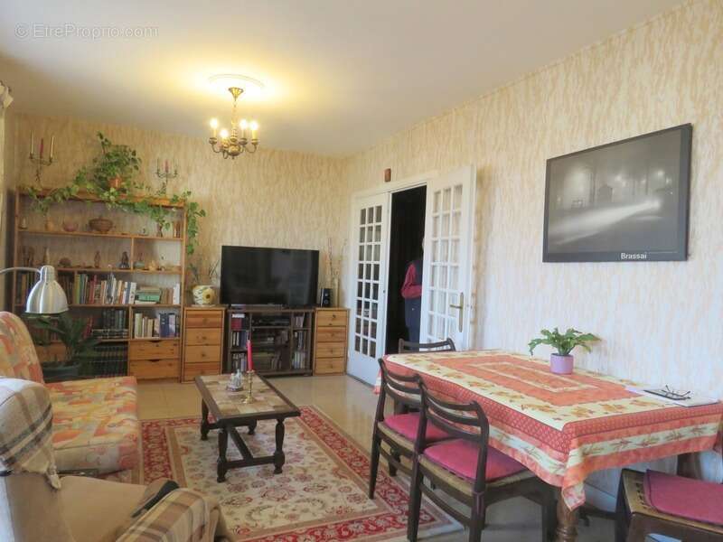 Appartement à LYON-8E