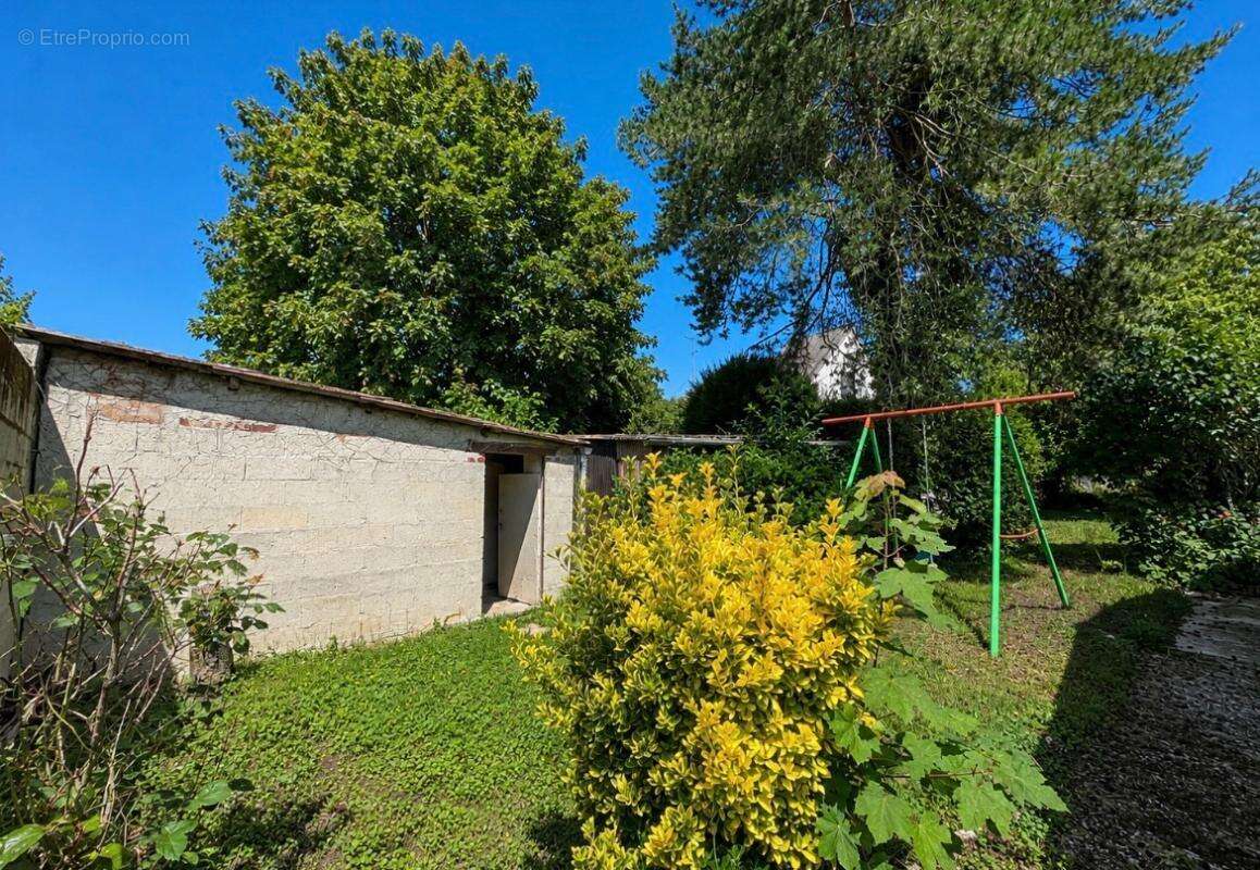 Maison Noyon 3 pièce(s) 61 m2 + 25 m² Véranda  et Terrain arboré - photo 5