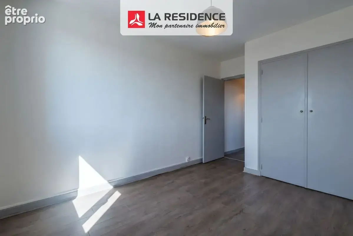 Appartement 3 pièces 56 m² à vendre à Valence (26000) - photo 8