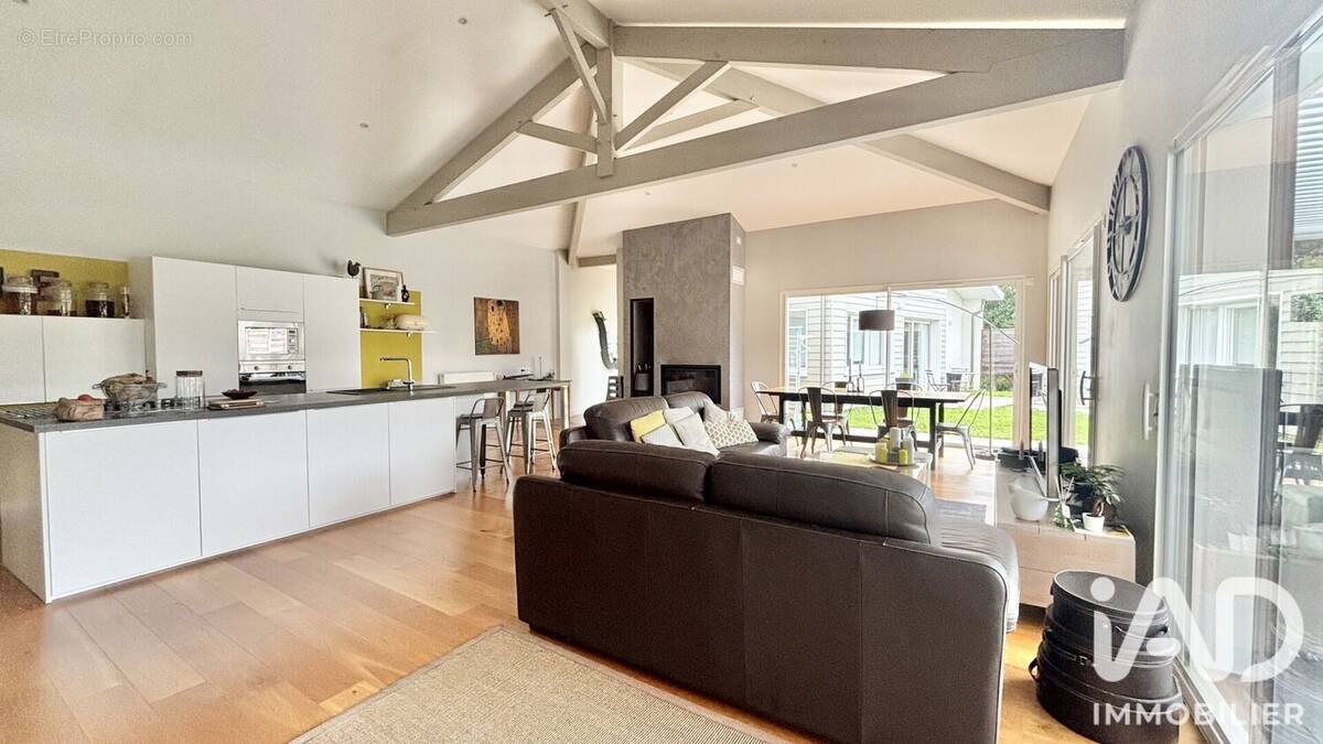 Photo 1 - Maison à MARTIGNAS-SUR-JALLE