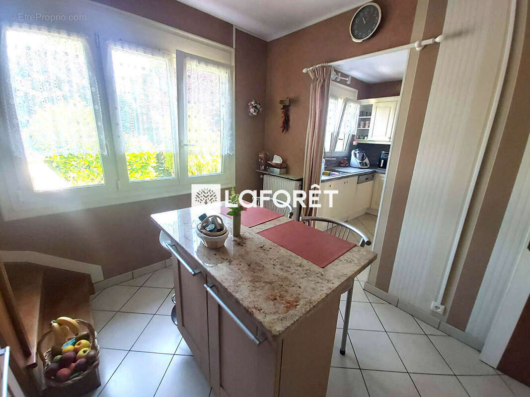 Maison à VILLEMOMBLE