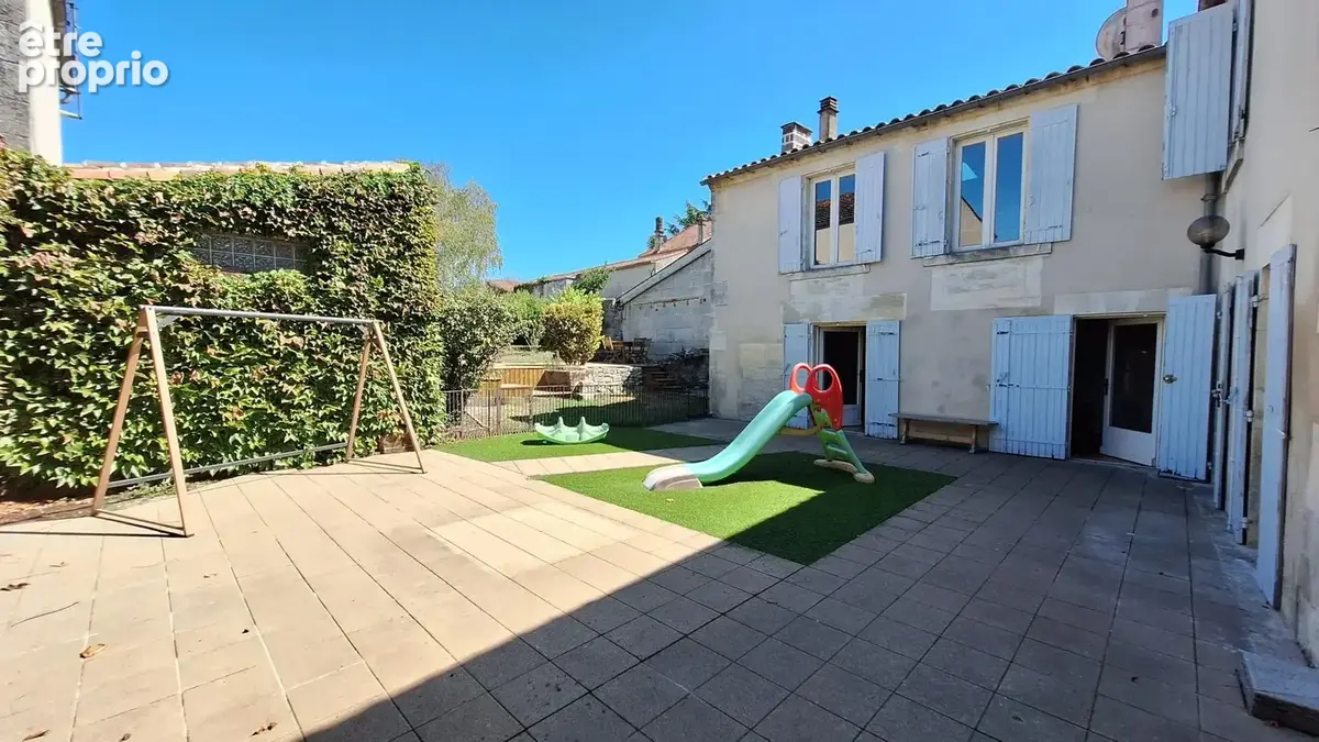 Photo 1 - Maison à CHATEAUBERNARD
