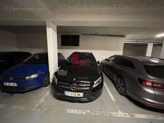 Appartement à ISSY-LES-MOULINEAUX