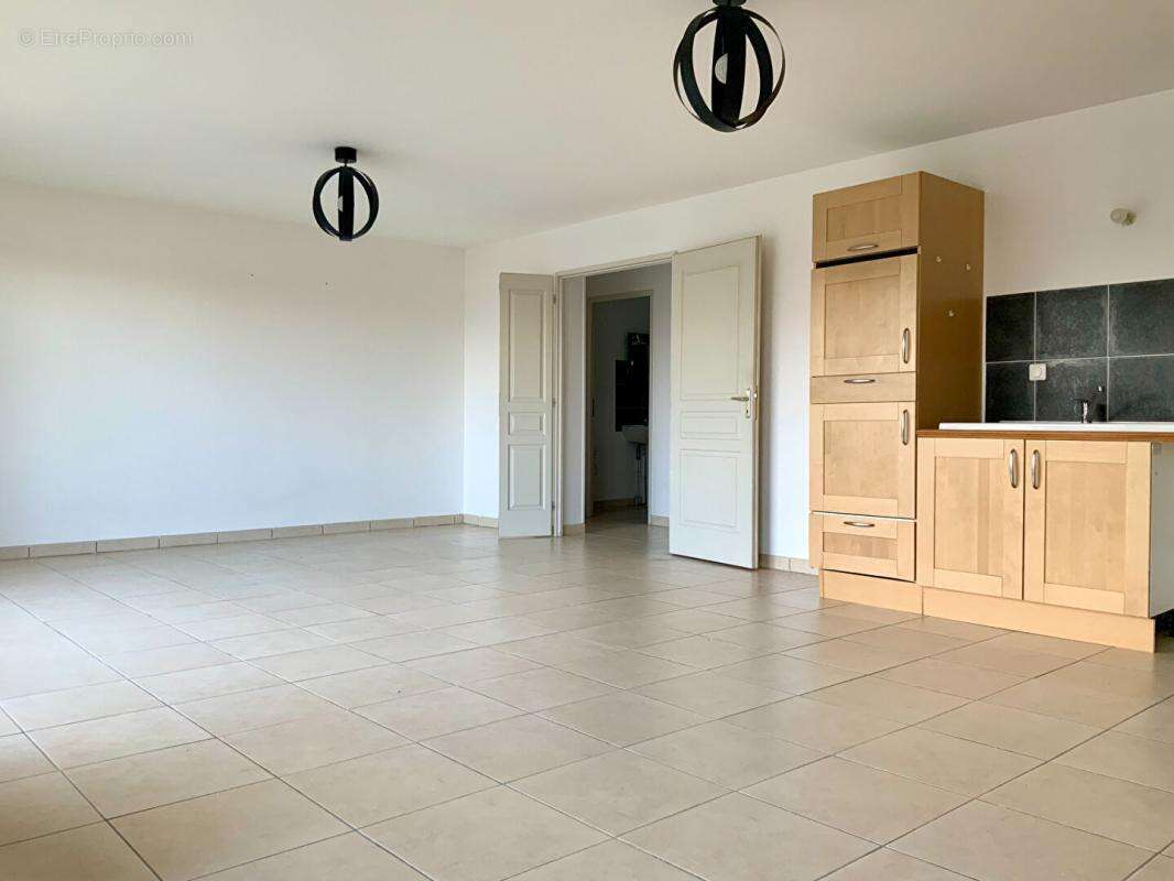 Appartement à MORET-SUR-LOING