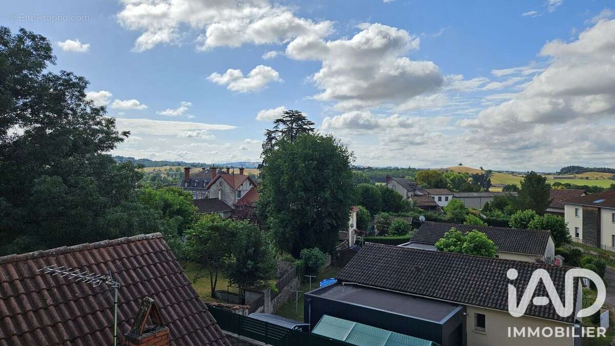 Appartement 206 m² à Maurs  - photo 9