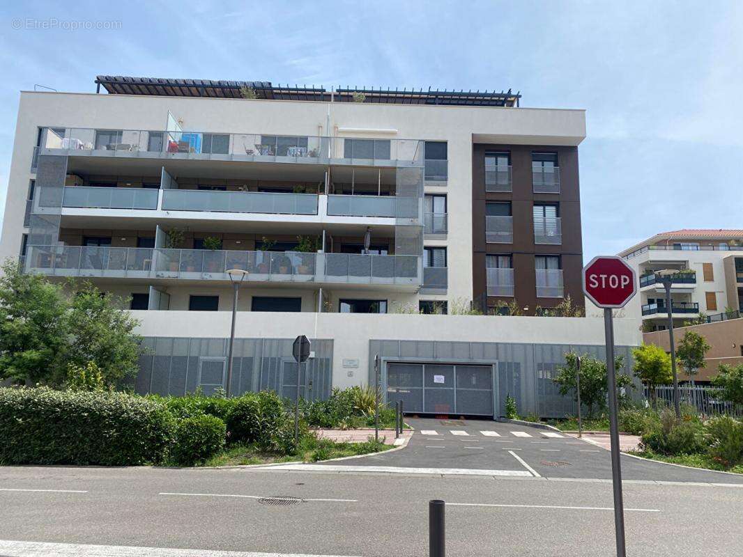 Appartement Le Lavandou 2 pièces 40 m2 Et grande terrasse - photo 15
