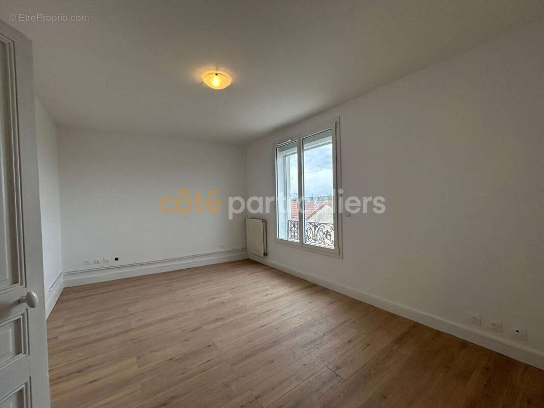 Appartement à VILLENEUVE-SAINT-GEORGES