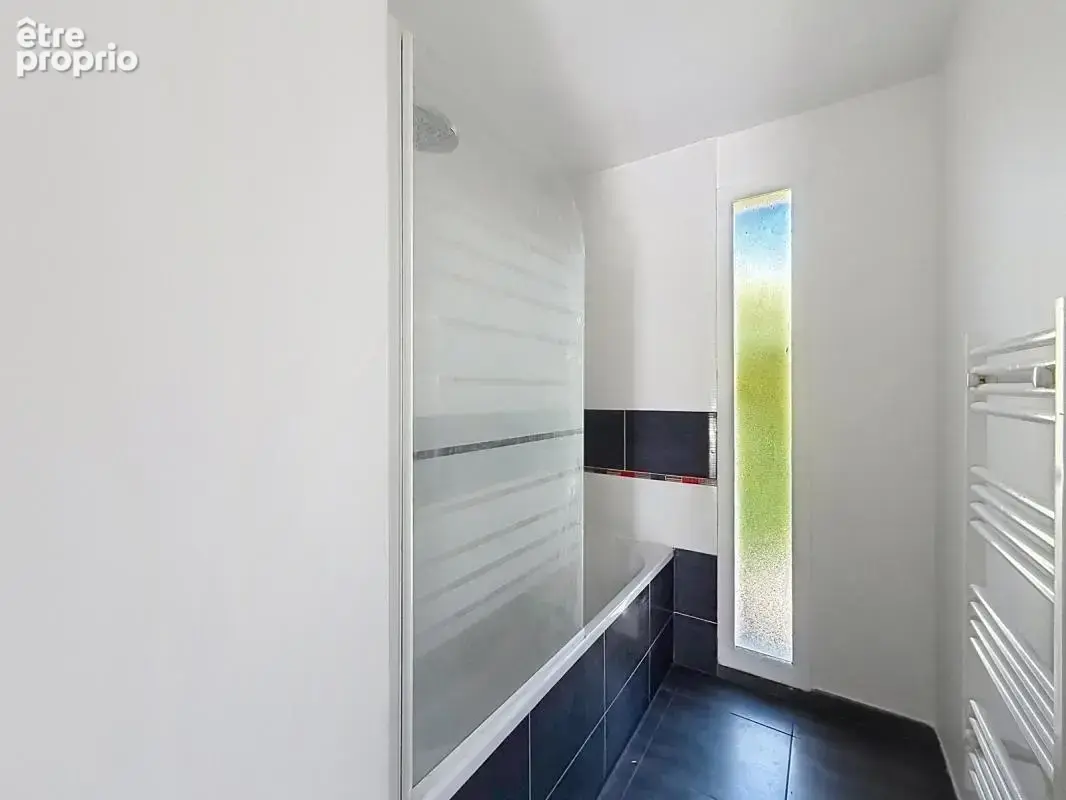 Maison  contemporaine avec terrasse et jardin aux portes de Lyon - photo 16