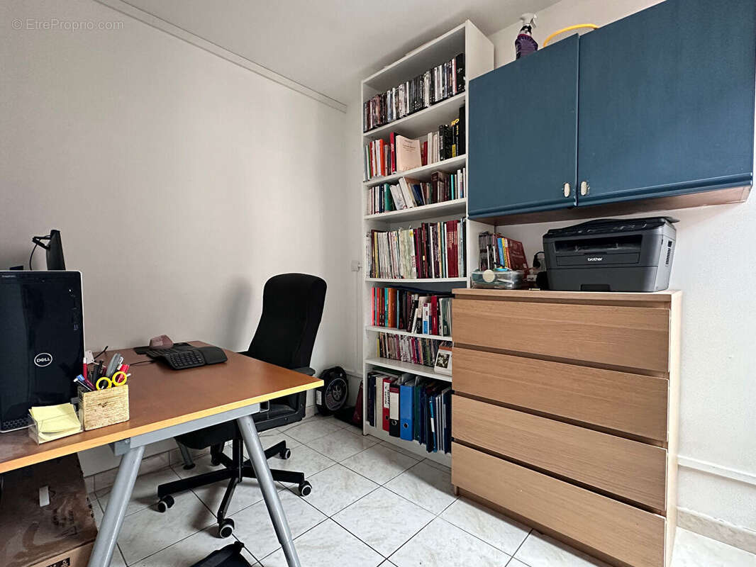 Appartement à MONTIGNY-LE-BRETONNEUX