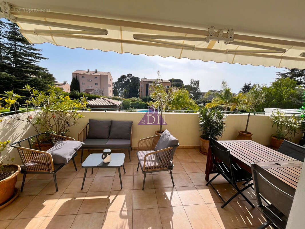 Appartement à CARQUEIRANNE