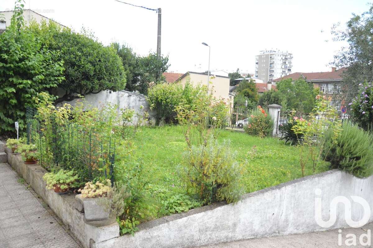 Photo 2 - Maison à NOISY-LE-SEC