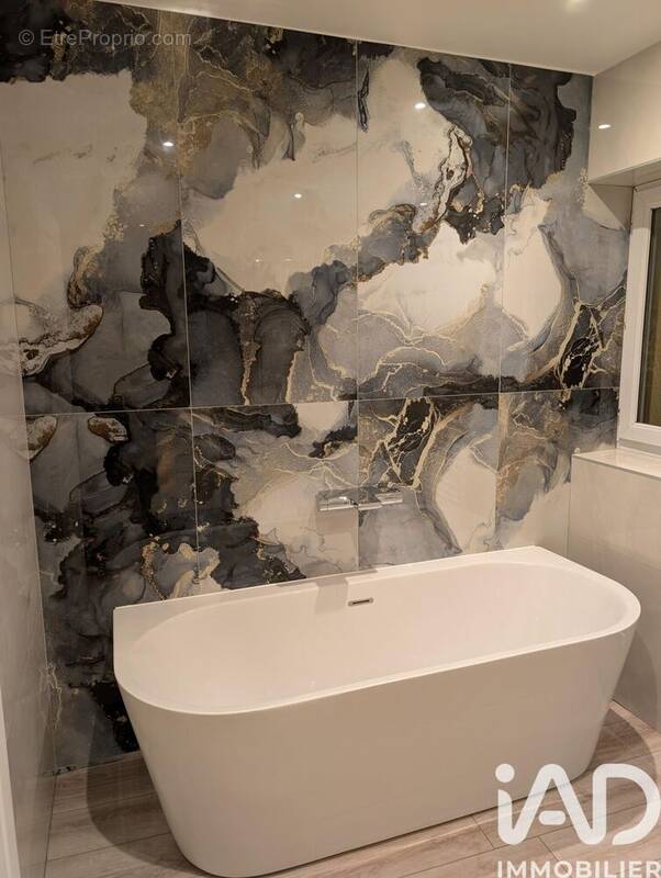 Photo 1 - Maison à TOLLEVAST