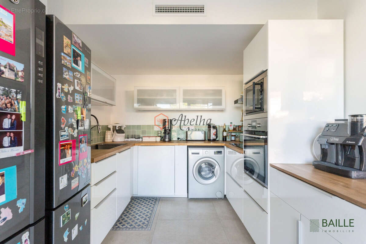 Appartement à MARSEILLE-12E