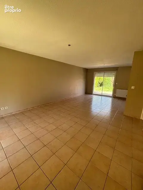 Saint-paulet-de-caisson  maison t4 de plain-pied avec jardin et garage - photo 3
