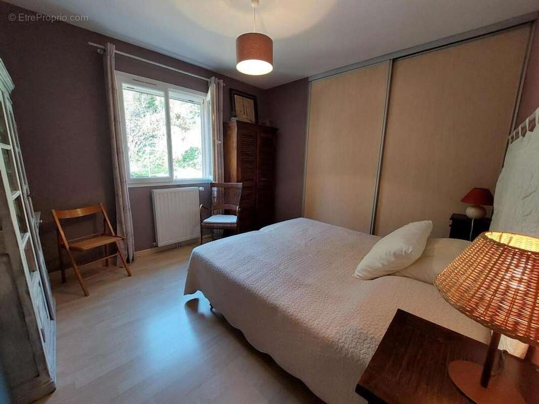 Maison 124 m² à Saint-Lary  - photo 8