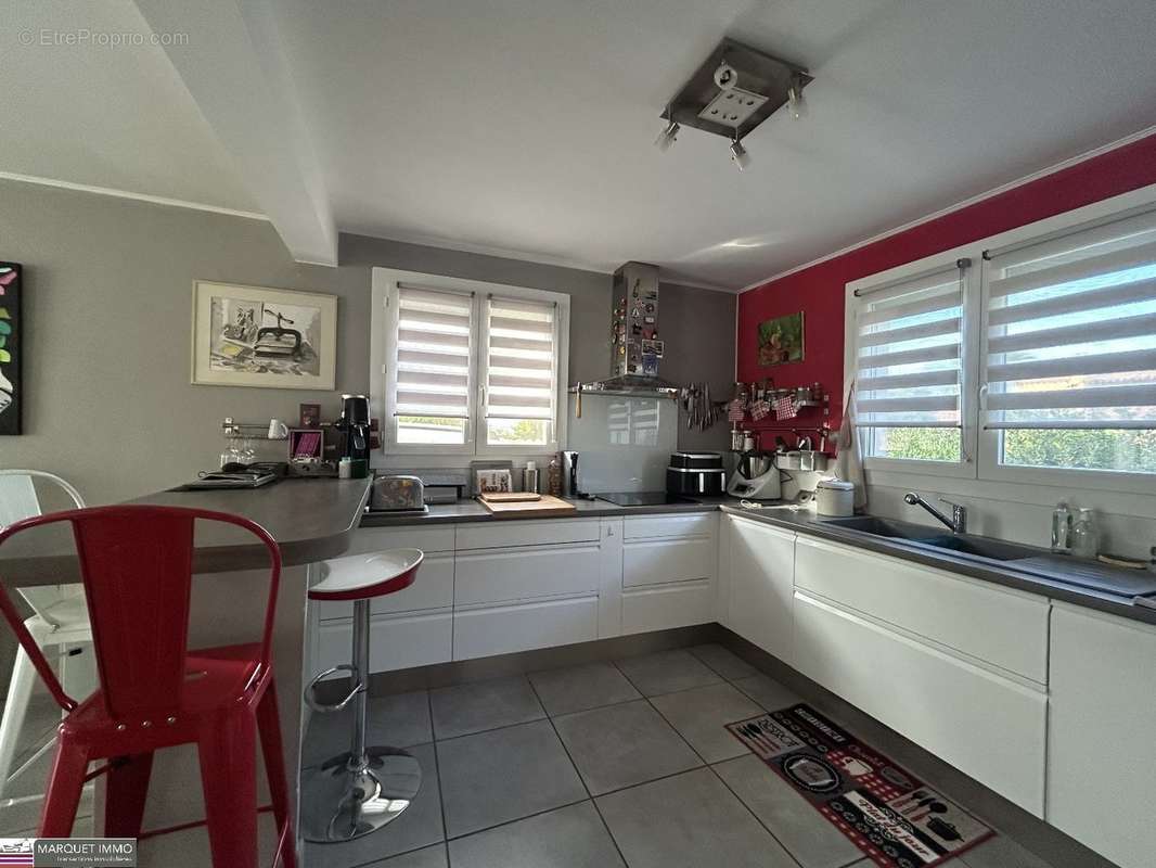 Maison à COLOMBIERS