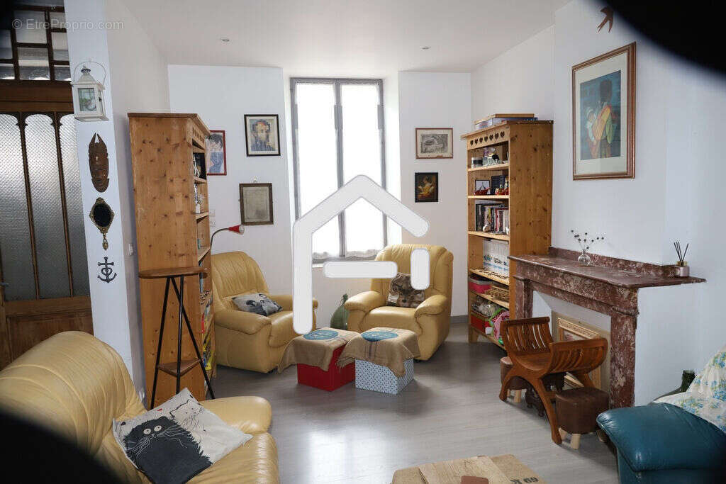 Maison à LAVELANET
