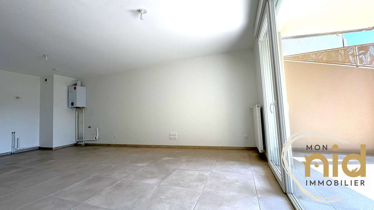 Appartement à MEYLAN