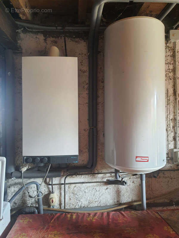 Maison à SAINT-GERMAIN-LAVAL