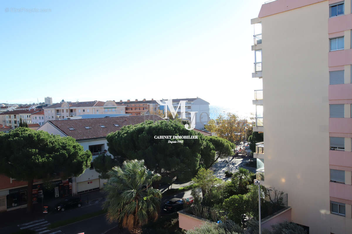 Appartement à FREJUS