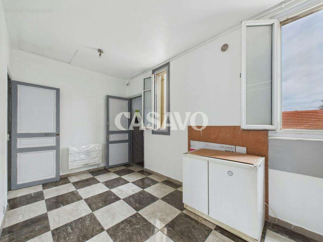 Vente Appartement 3 pièces de 38m² - 93200 Saint-Denis - photo 11