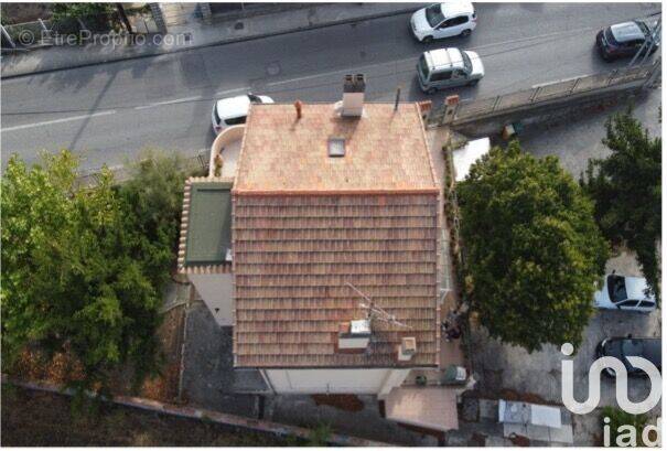 Photo 1 - Maison à MARSEILLE-11E