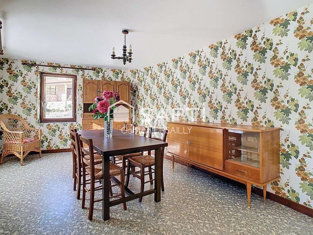 Photo 9 - Maison à LES CHAPELLES