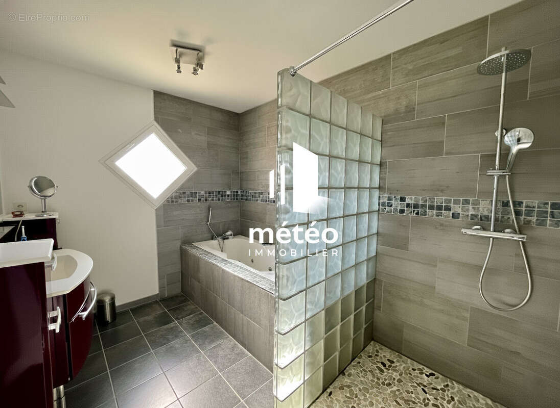 Maison à LA ROCHELLE