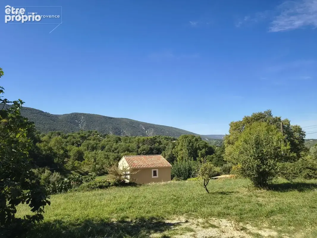 Photo Terrain à Bonnieux au prix de 445 000€