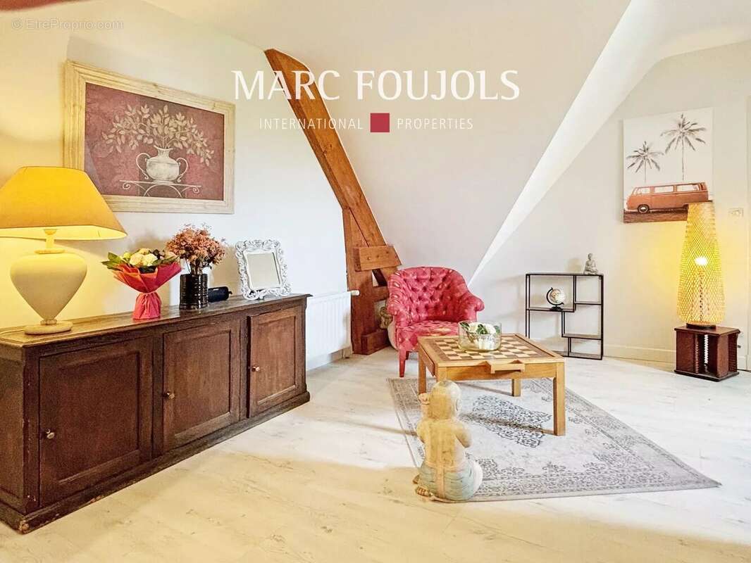Maison à SENLIS