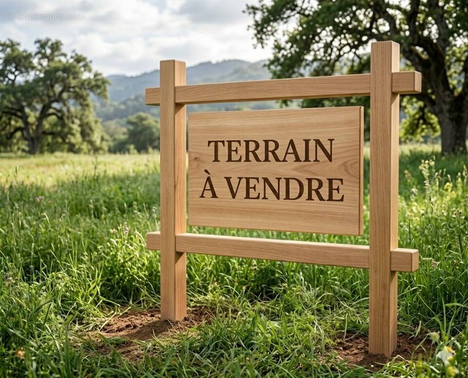 Terrain à PREGUILLAC